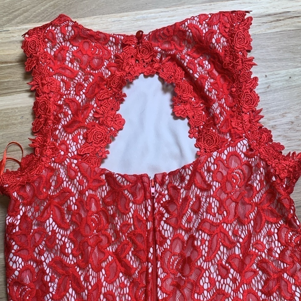 Mi Ami Sleeveless Fit & Flare Red Floral Lace Dress Women’s M - Picture 11 of 13